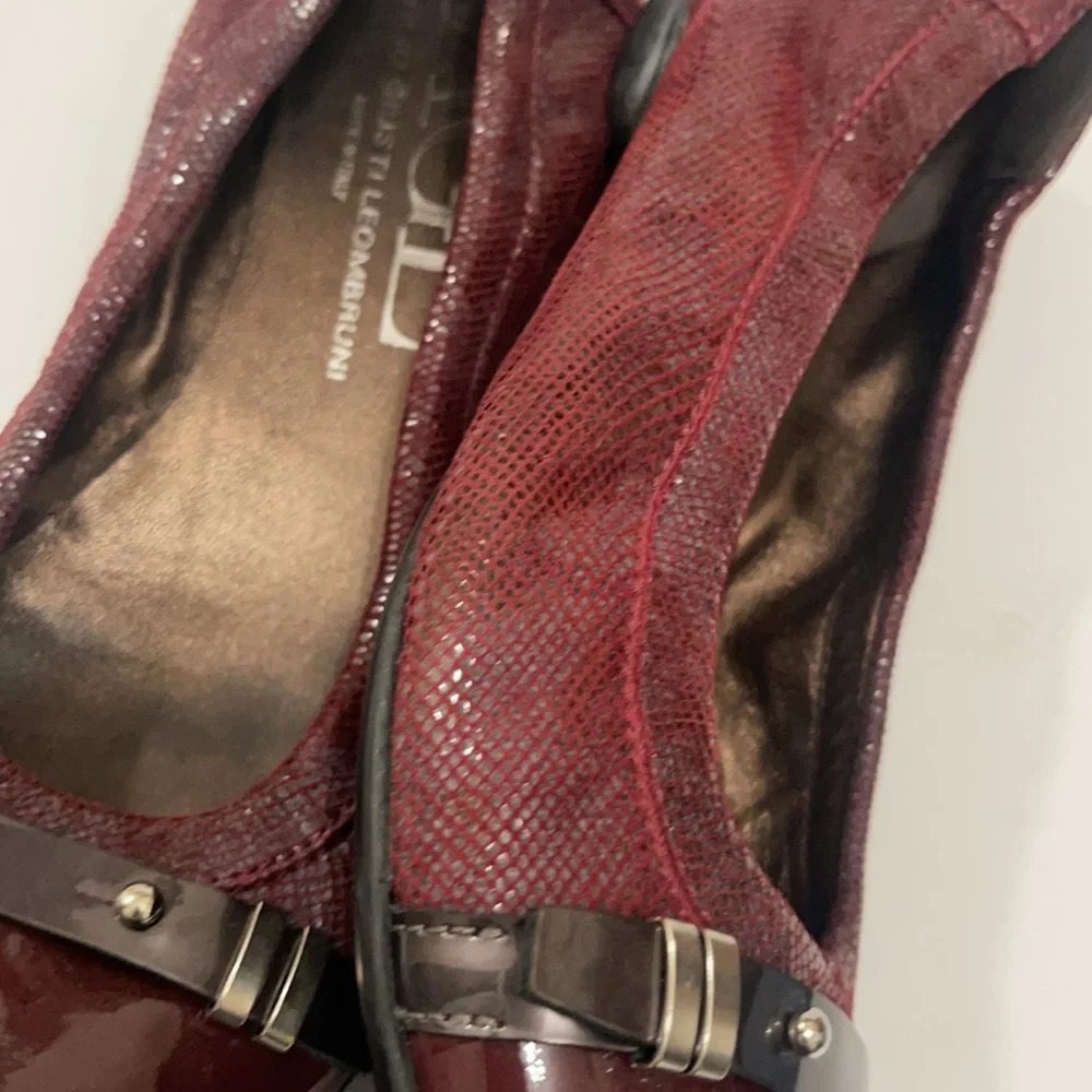 AGL Ladies Burgundy Leather Flats size USA 7 made in Italy - Picture 13 of 15